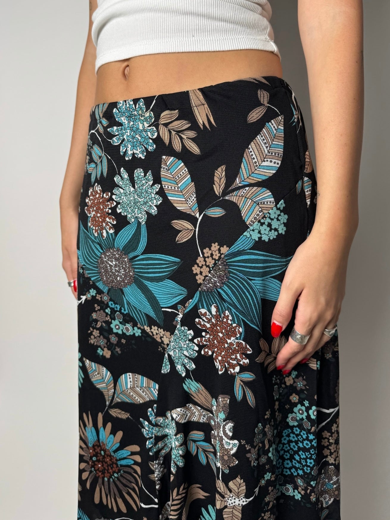 חצאית מידי פרחונית (36)