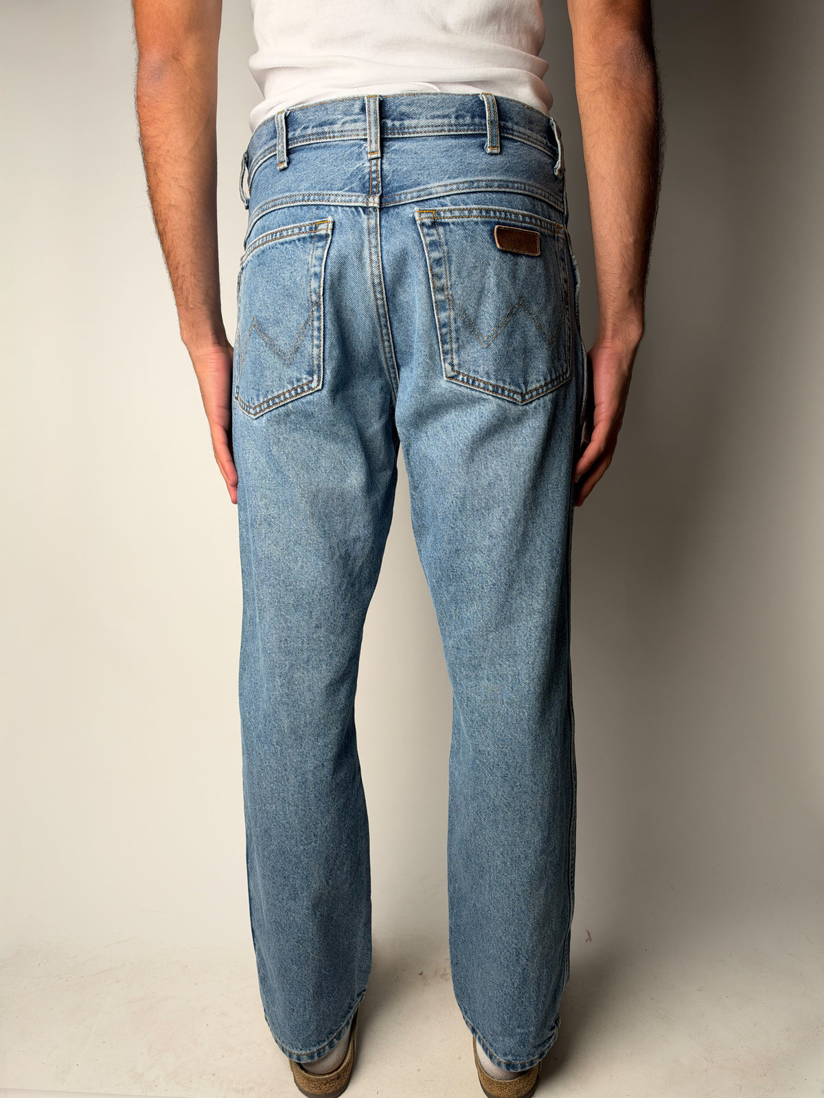 ג׳ינס בהיר Wrangler (44)
