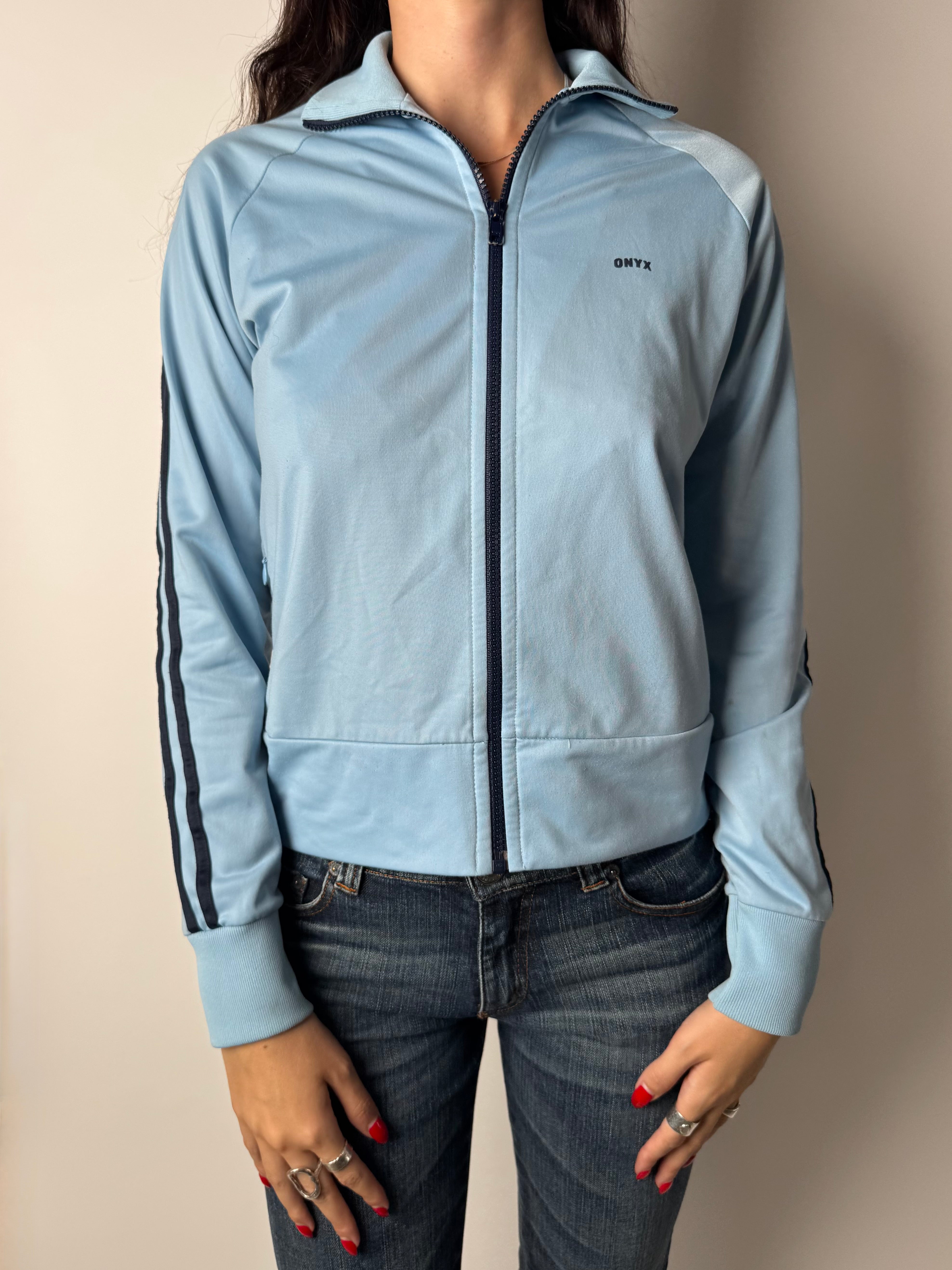 סווטשרט תכלת עם לוגו Onyx (S)