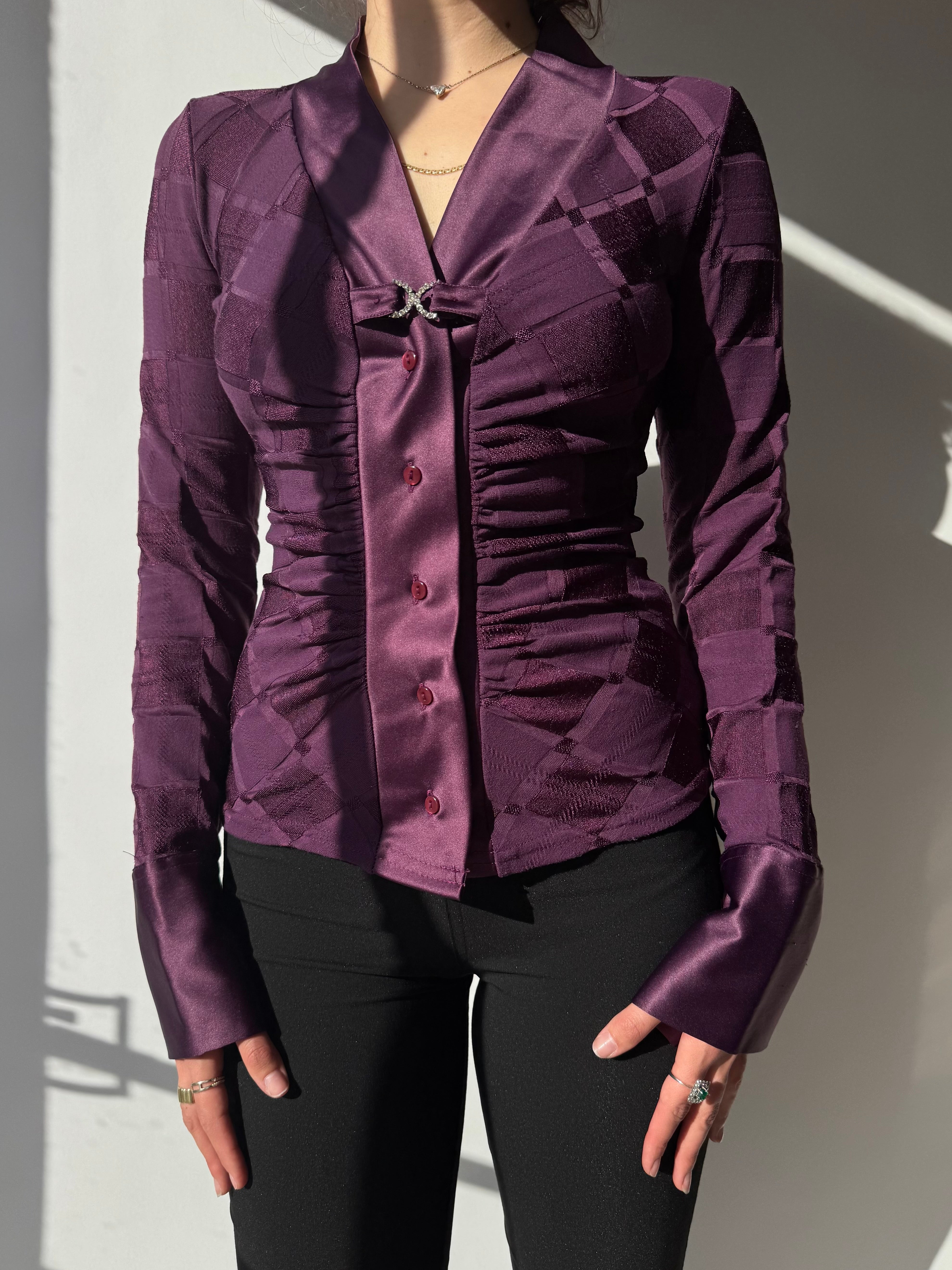 חולצה מכופתרת סגולה (XS)