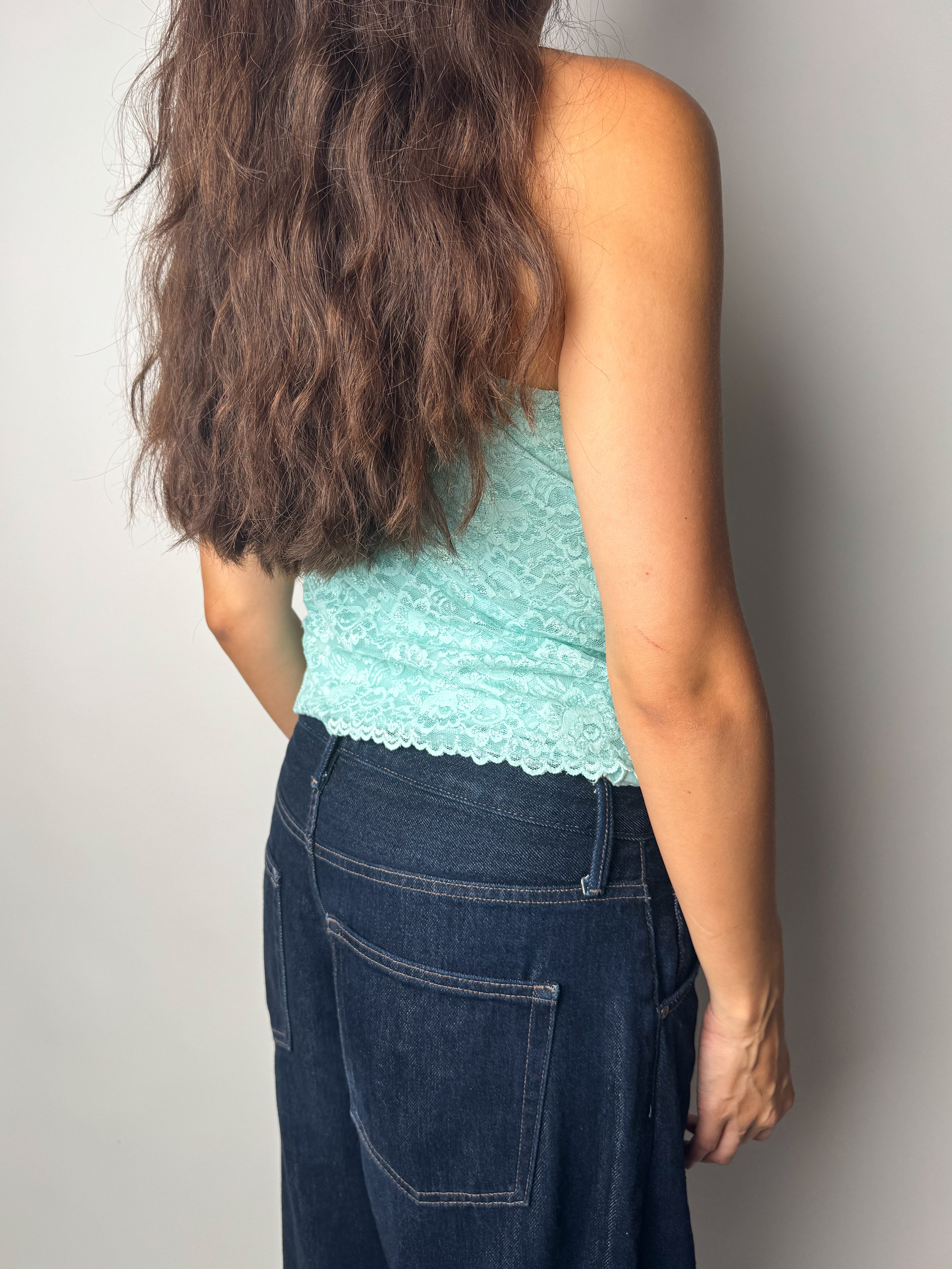 גופיית תחרה טורקיז (M)