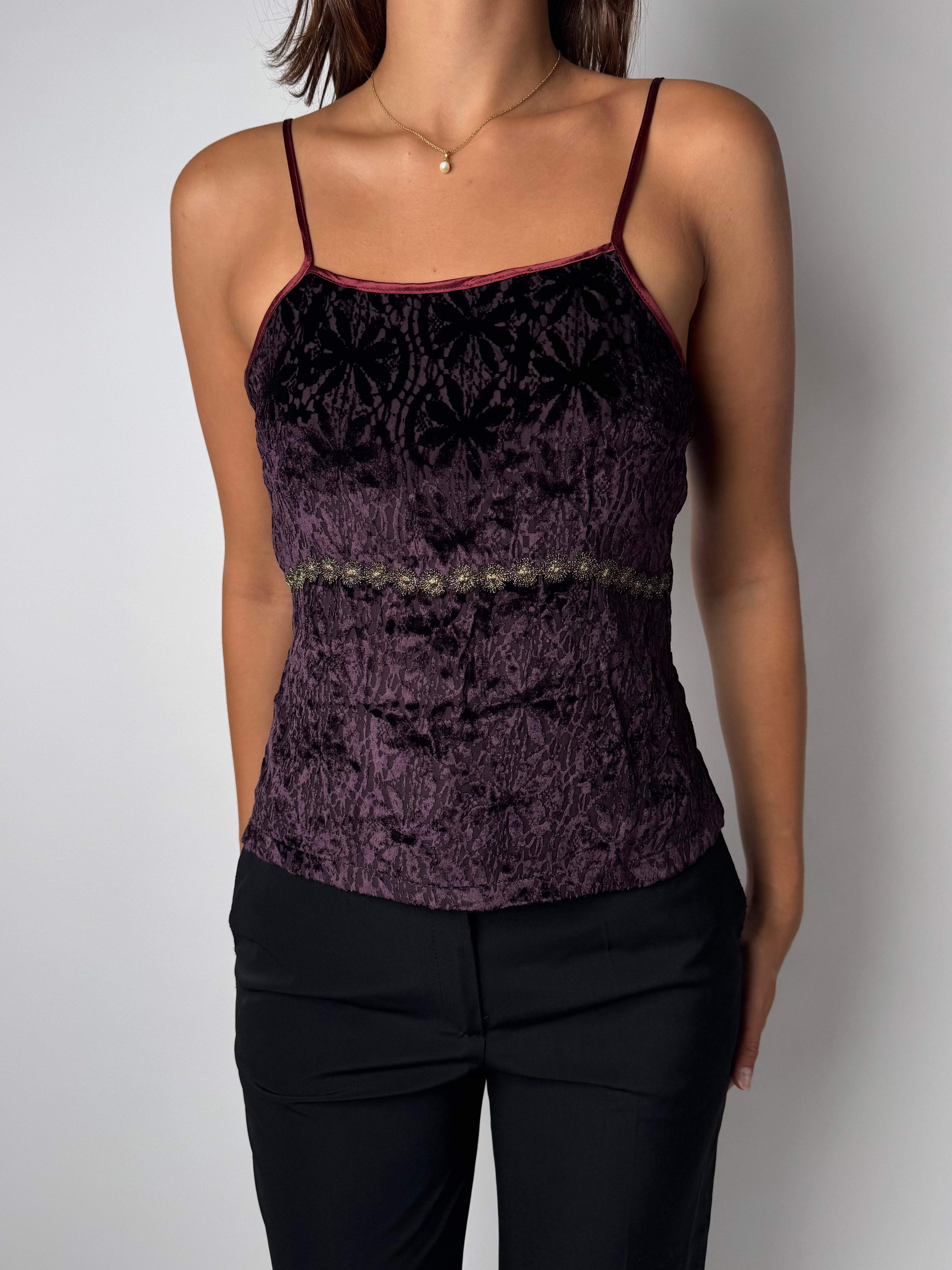 גופיית קטיפה סגולה (S-M)