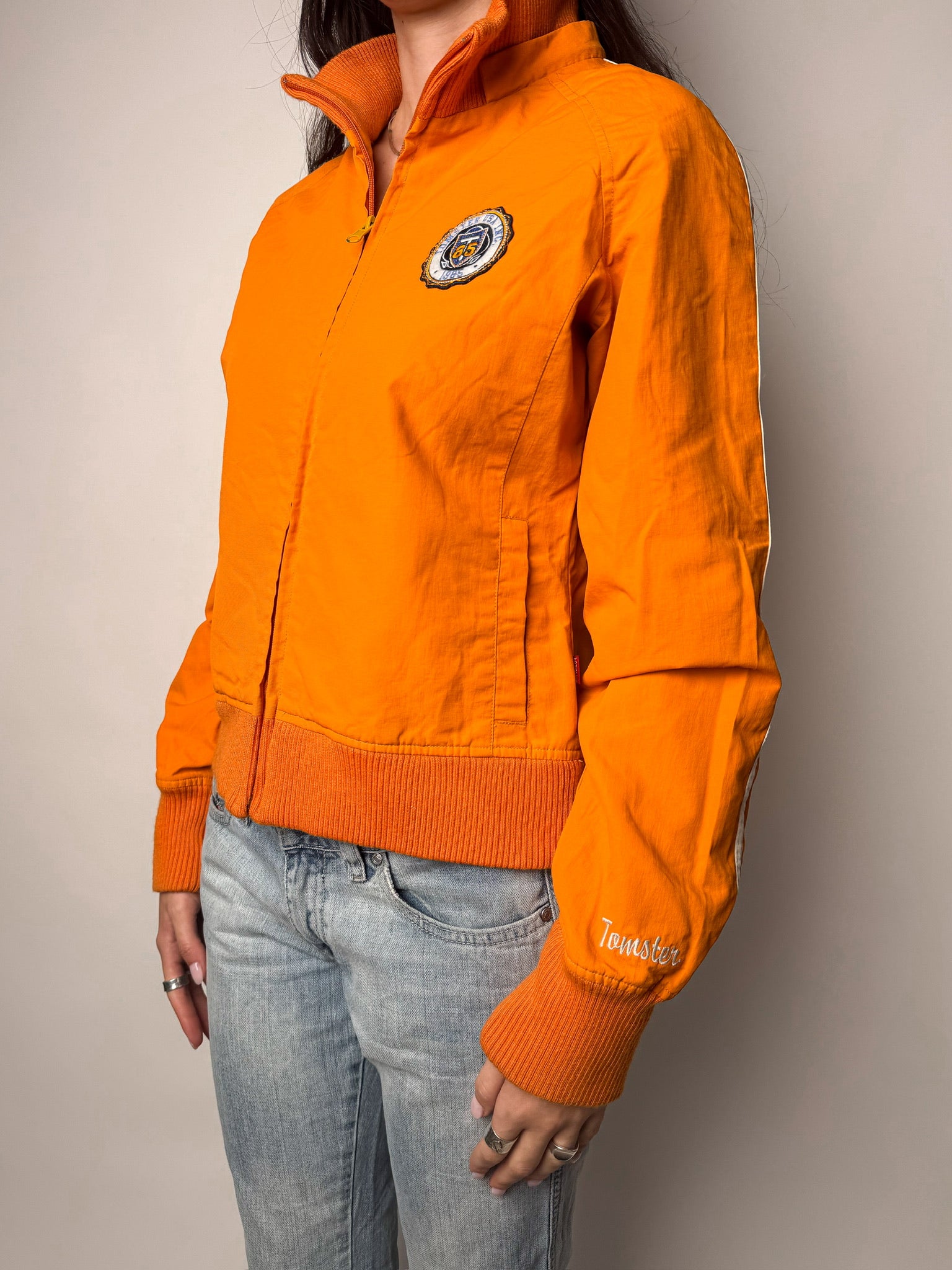 ג׳קט ספורטיבי כתום (M)