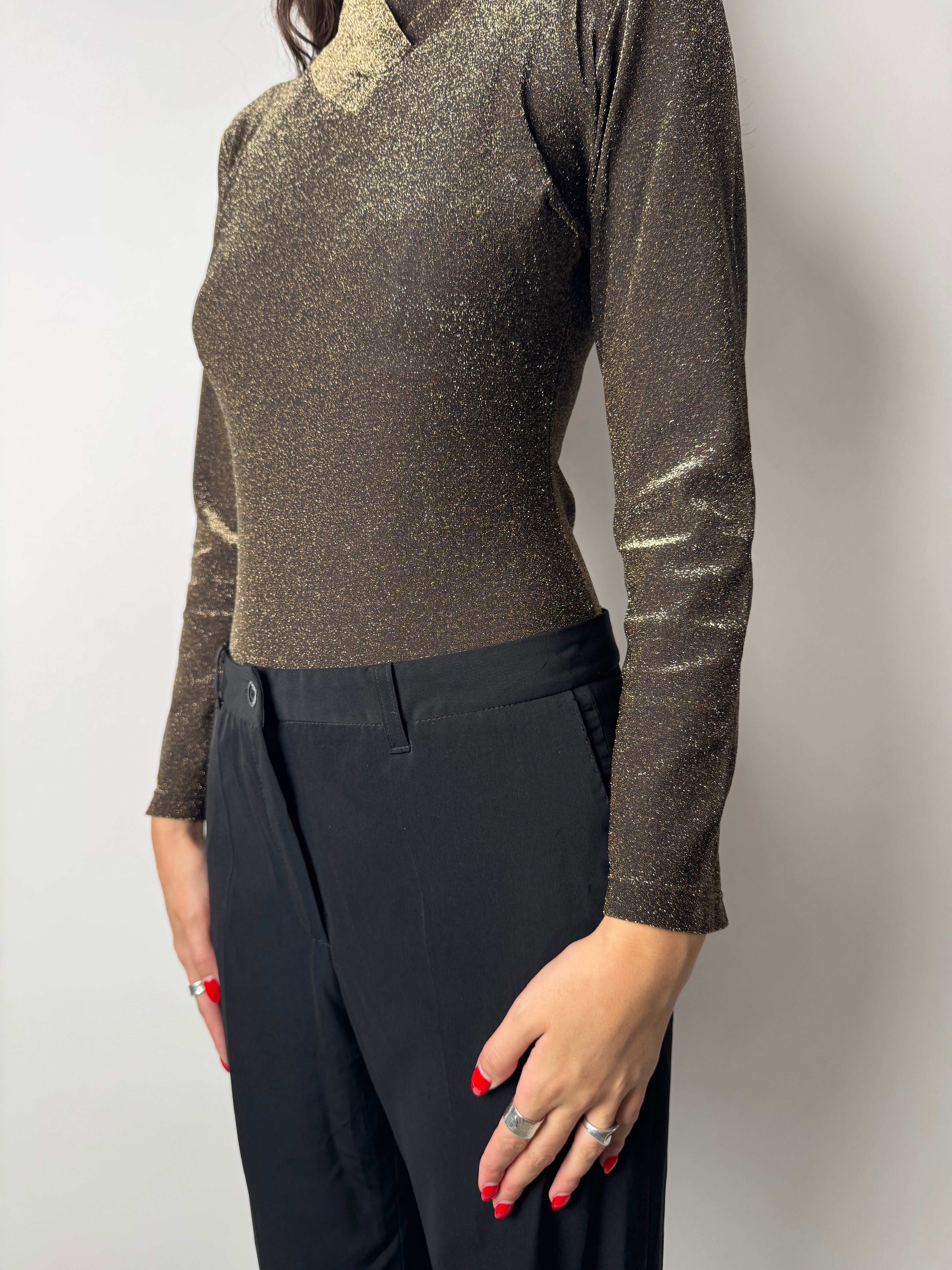 בגד גוף זהוב ומנצנץ (M)