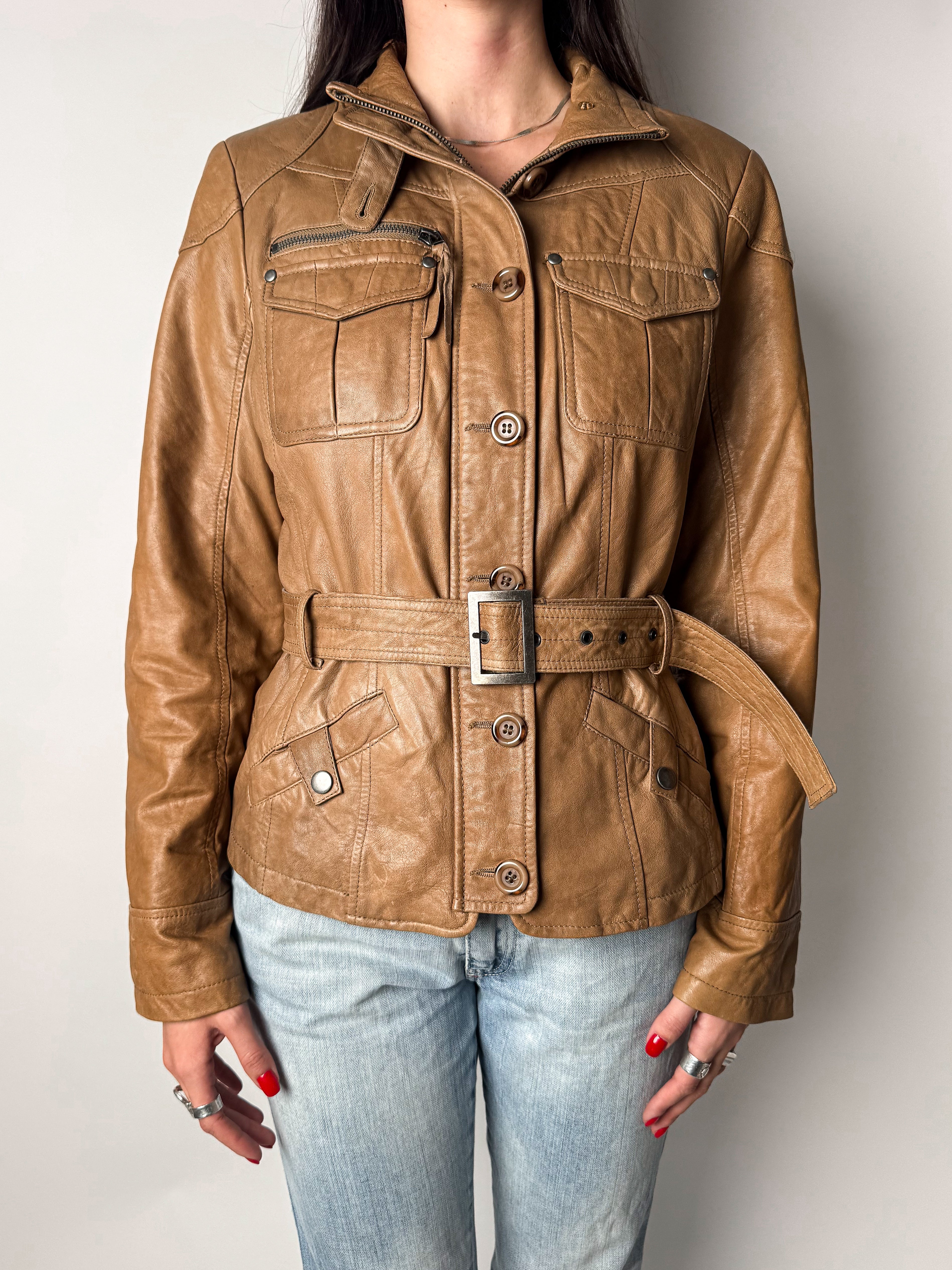 מעיל עור עם חגורה (XS)