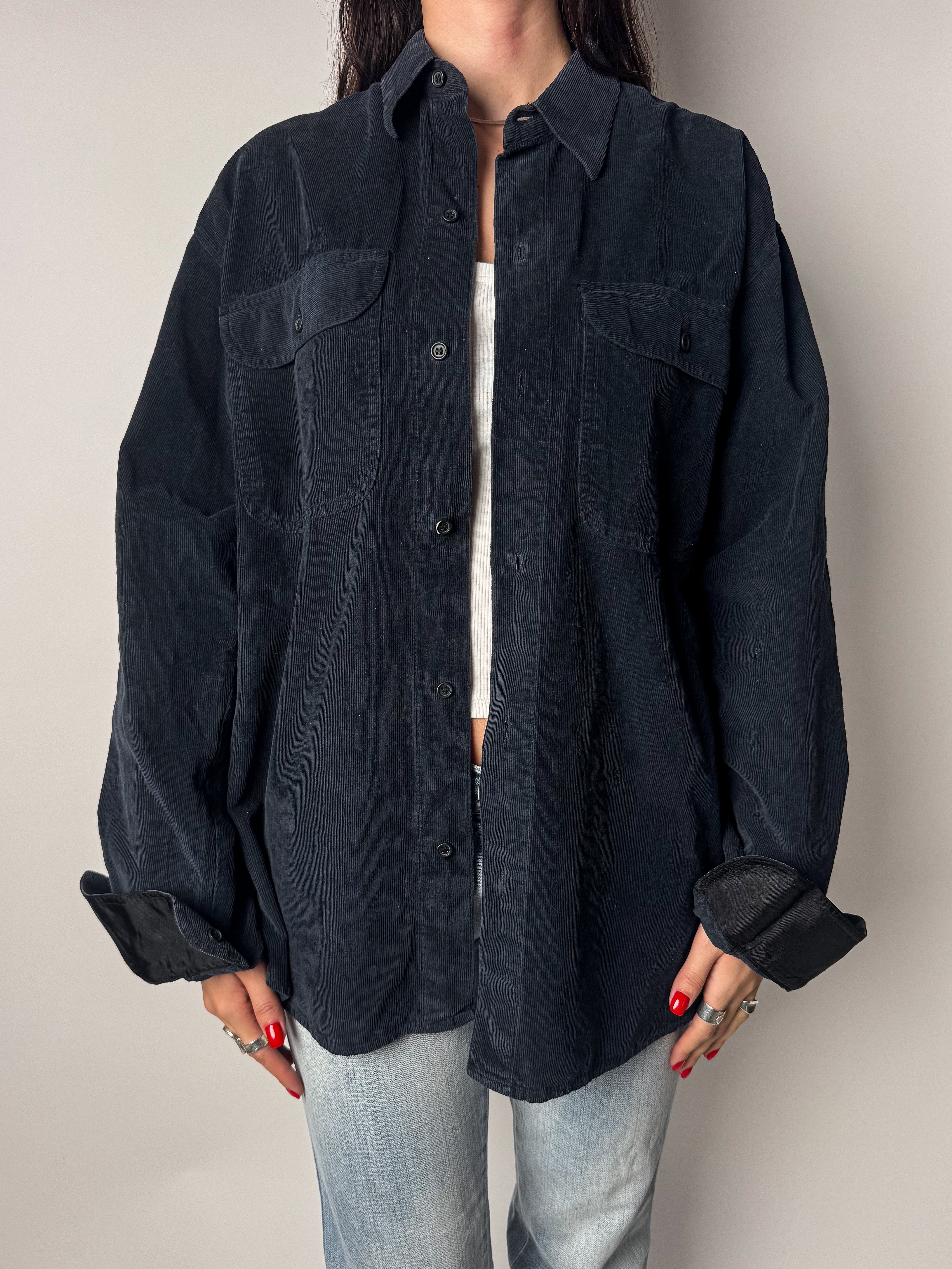 חולצת קורדרוי מכופתרת (L)