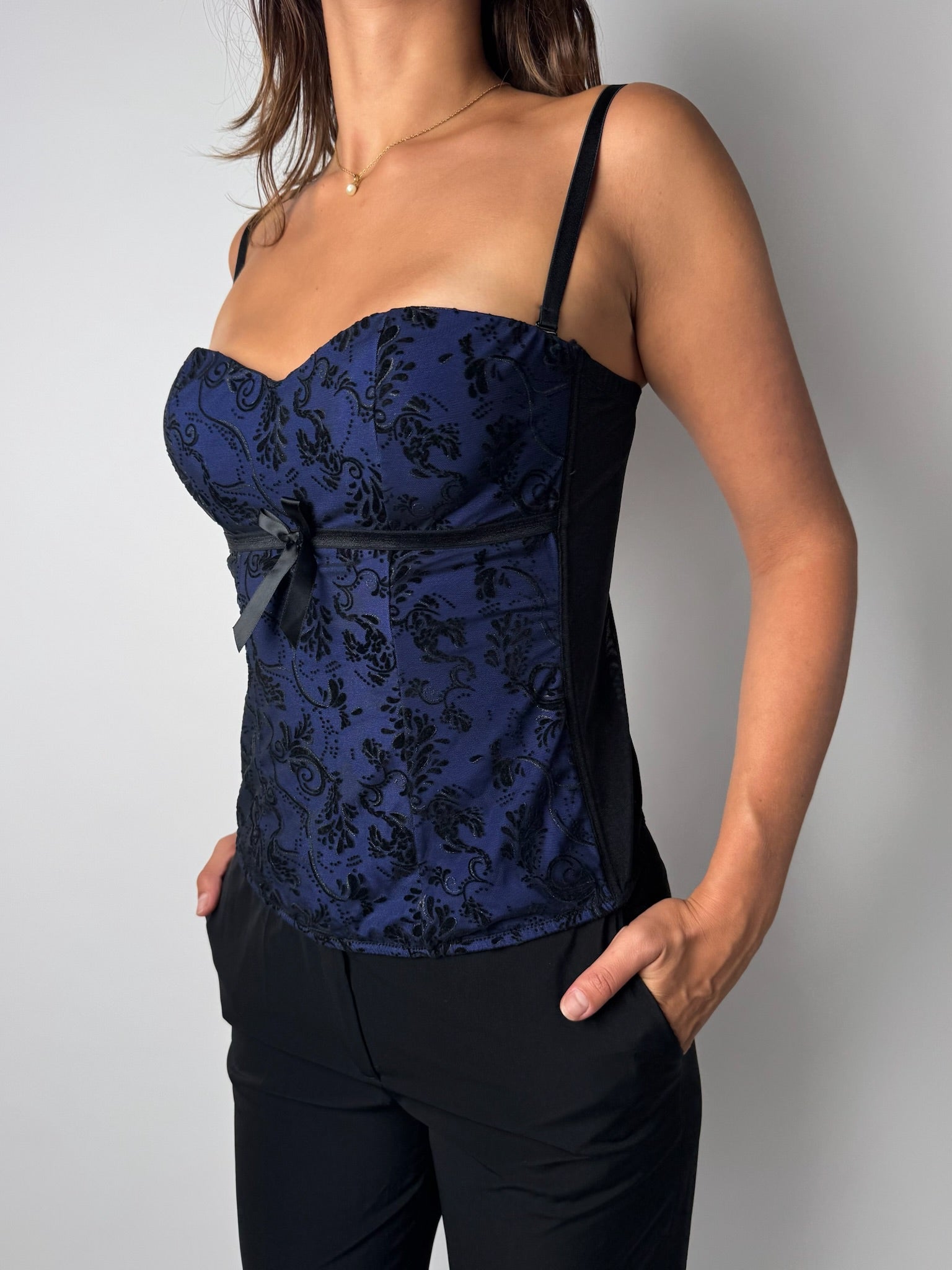 גופיית מחוך בדוגמת פייזלי (S-M)