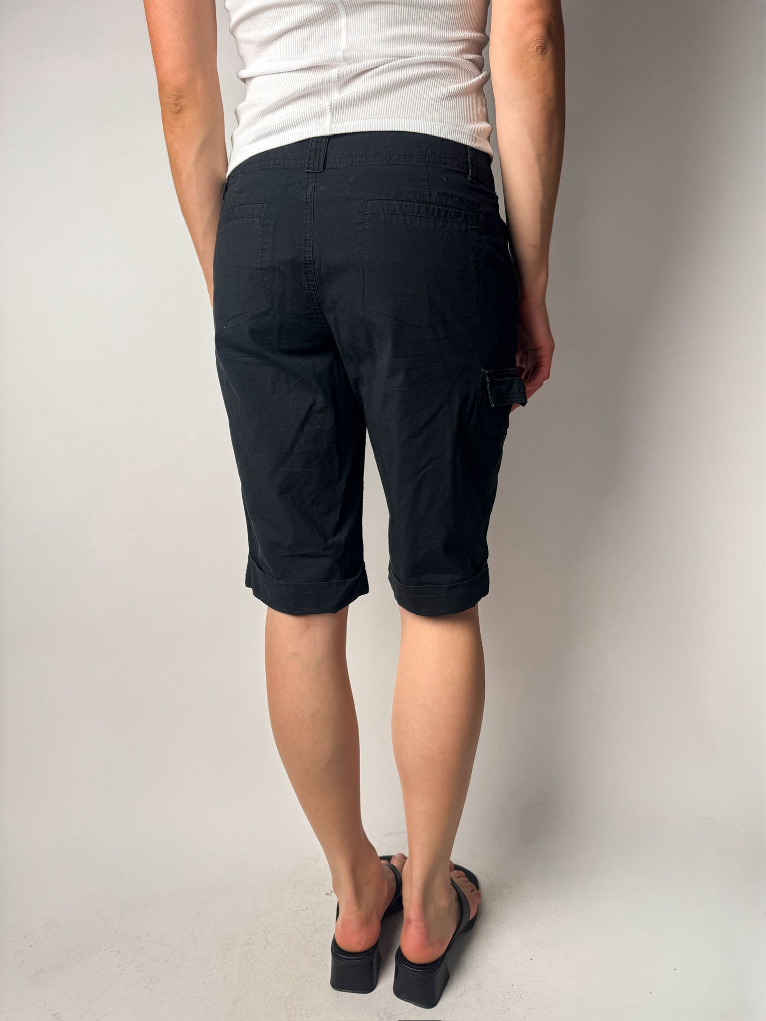 מכנסי דגמ״ח 3/4 DKNY (36)