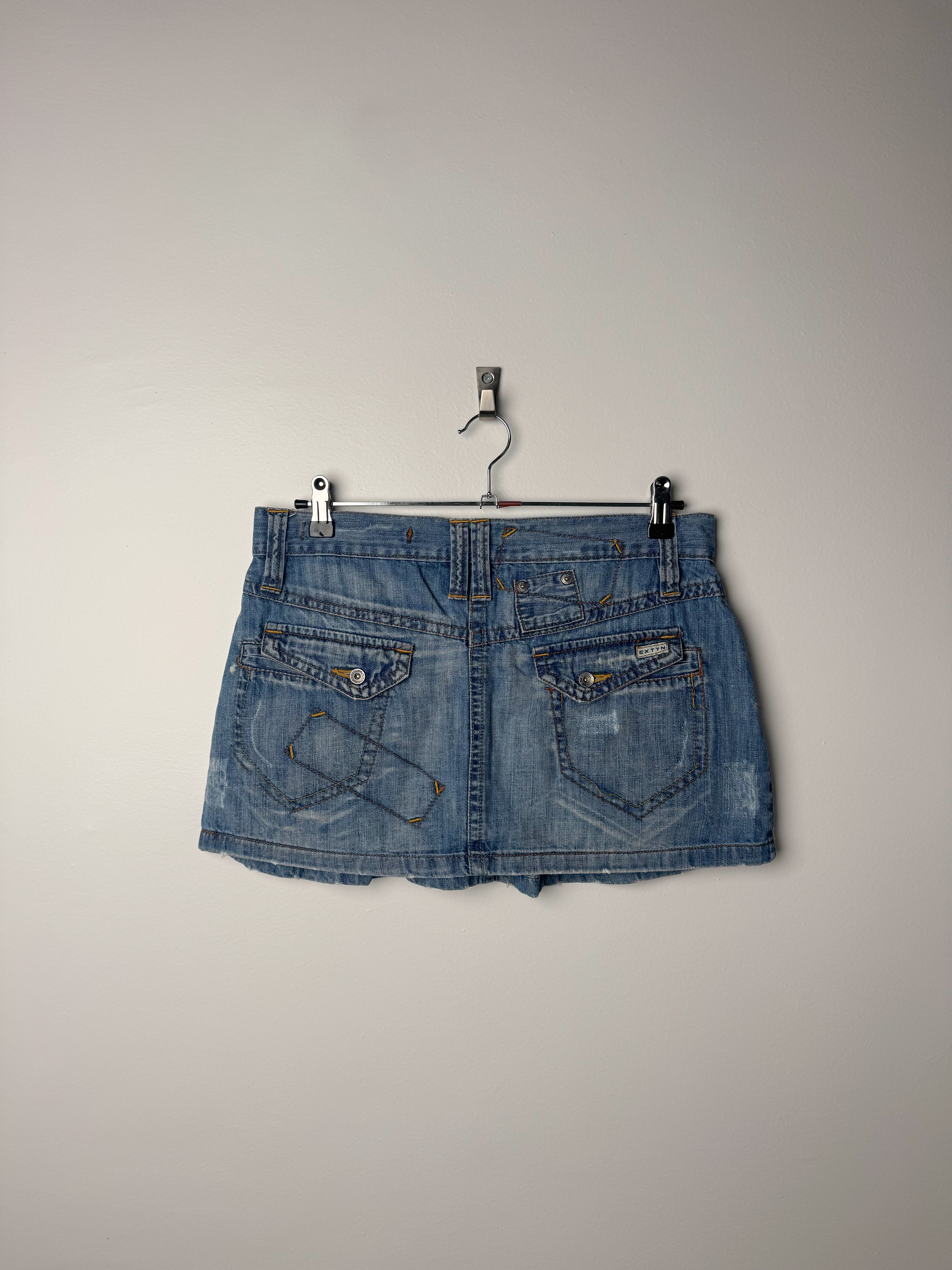 חצאית ג׳ינס מיני (38-40)