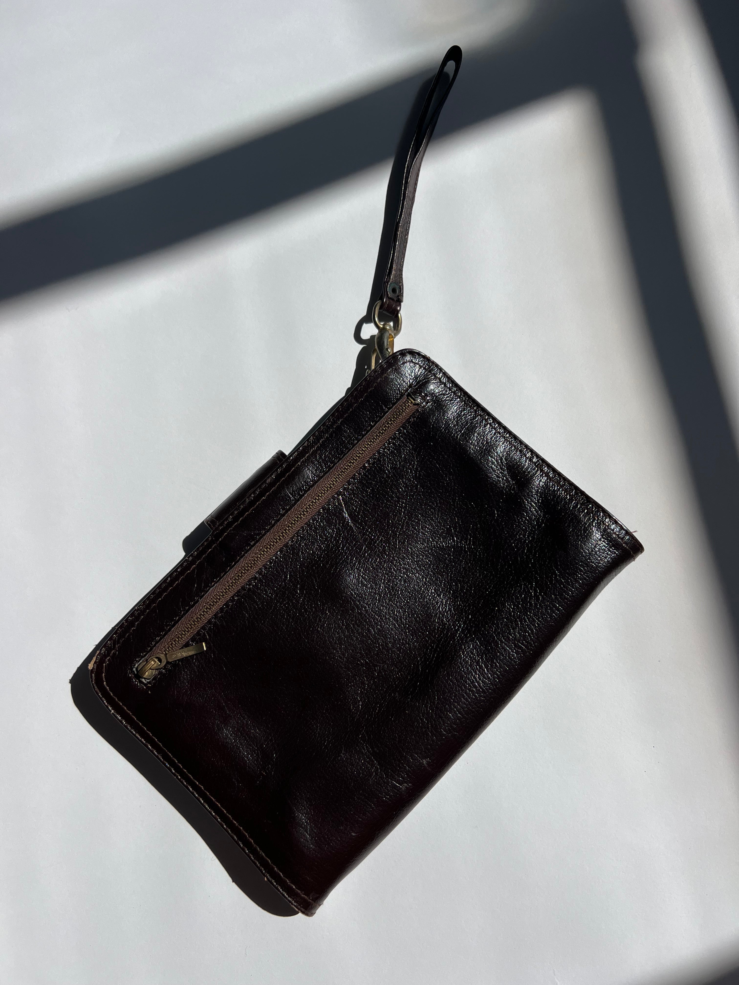 תיק יד עור חם