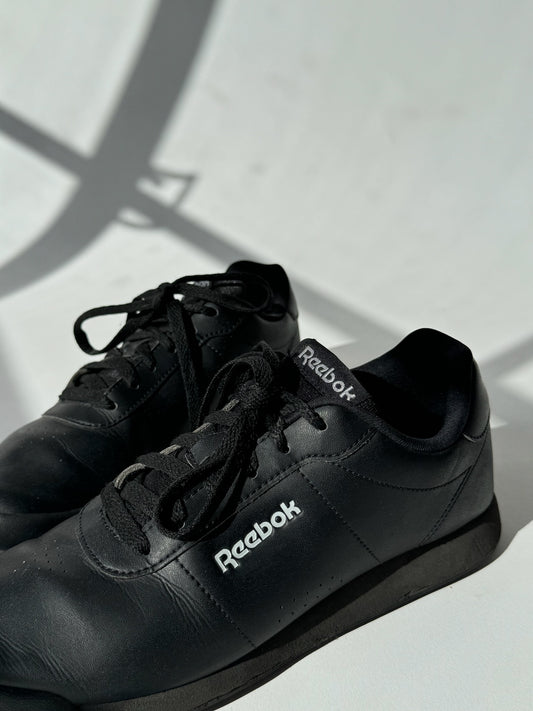 סניקרס שחורות Reebok (38.5)