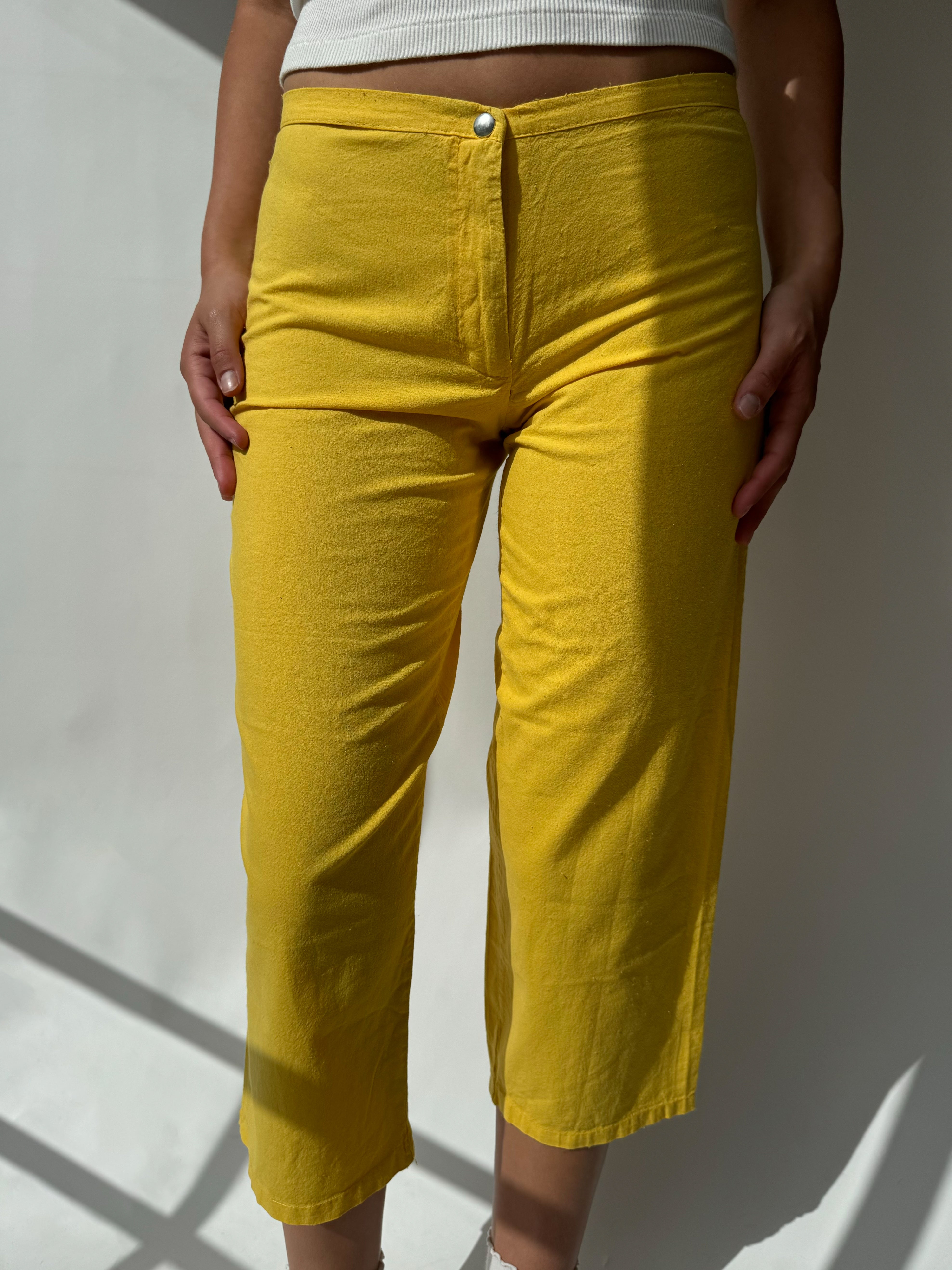 מכנסי 3/4 צהובים (38)
