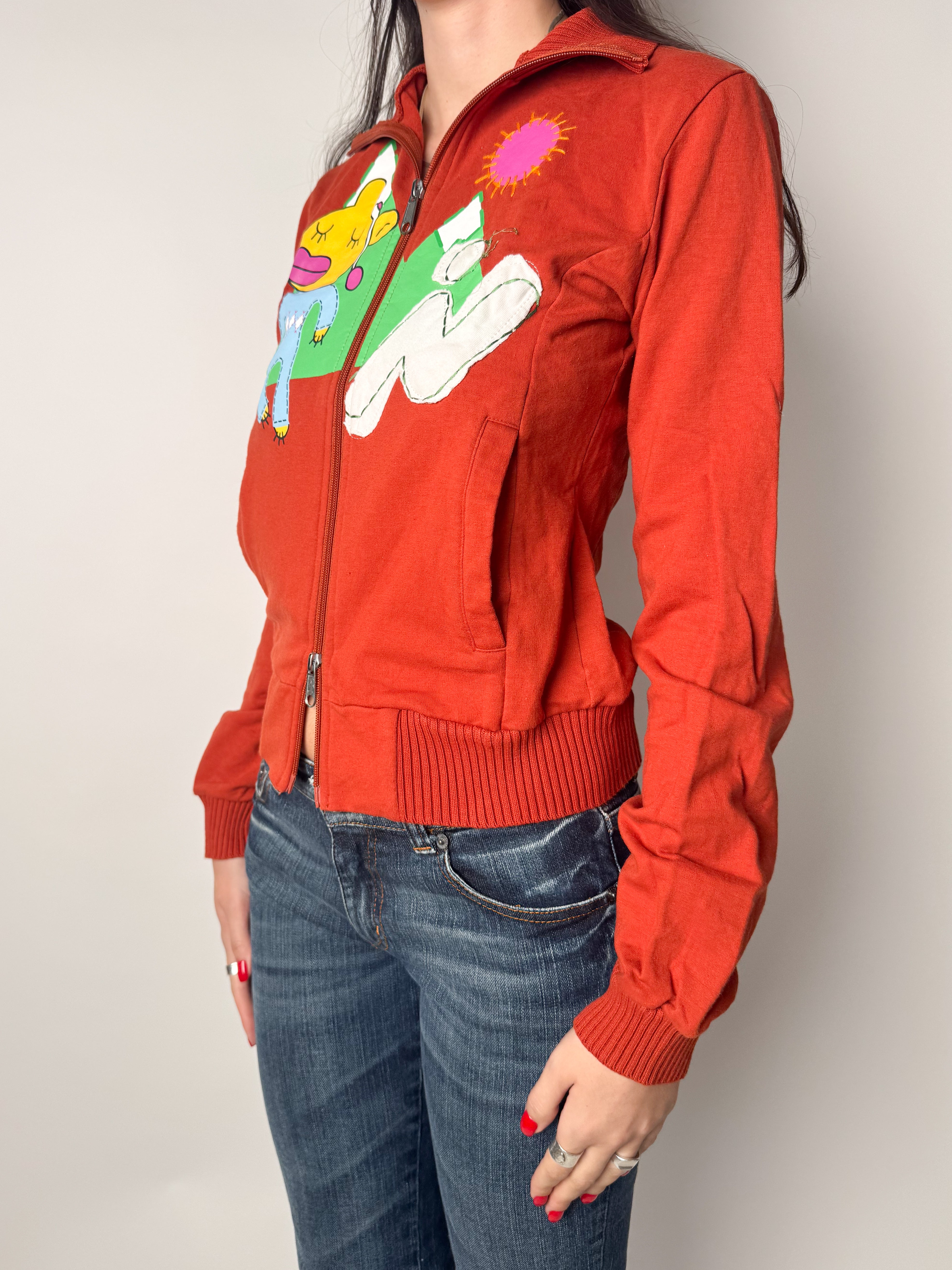 סווטשרט עם רקמה והדפס (S)