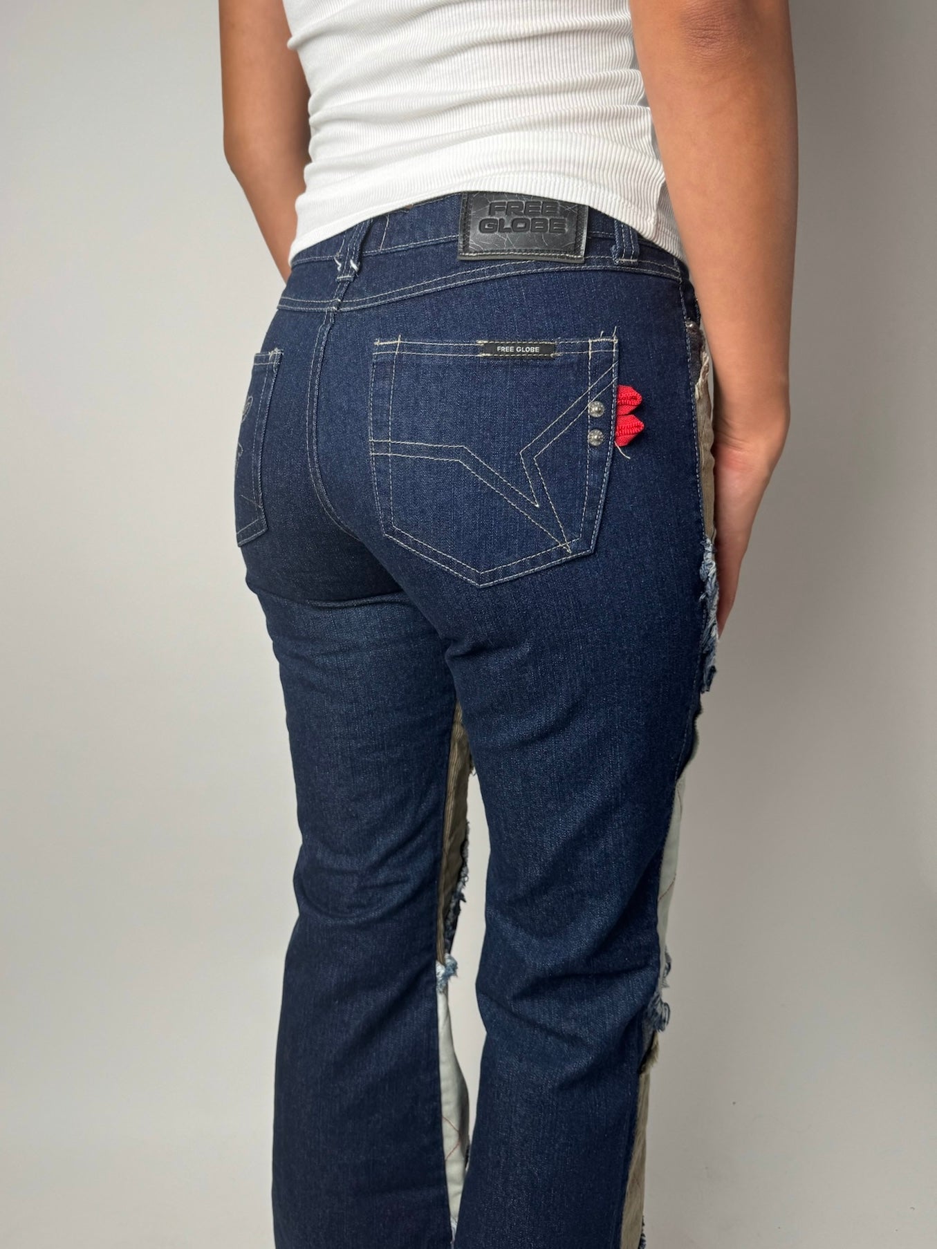 ‎ג'ינס פאצ'ים Free Globe (36-38)