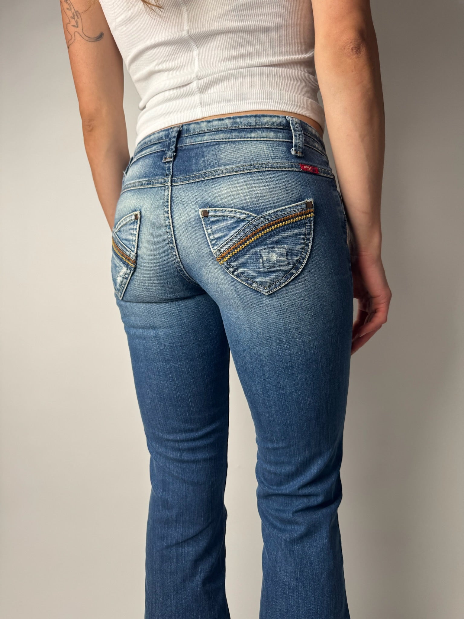 ג׳ינס מתרחב בשילוב רקמה (34)