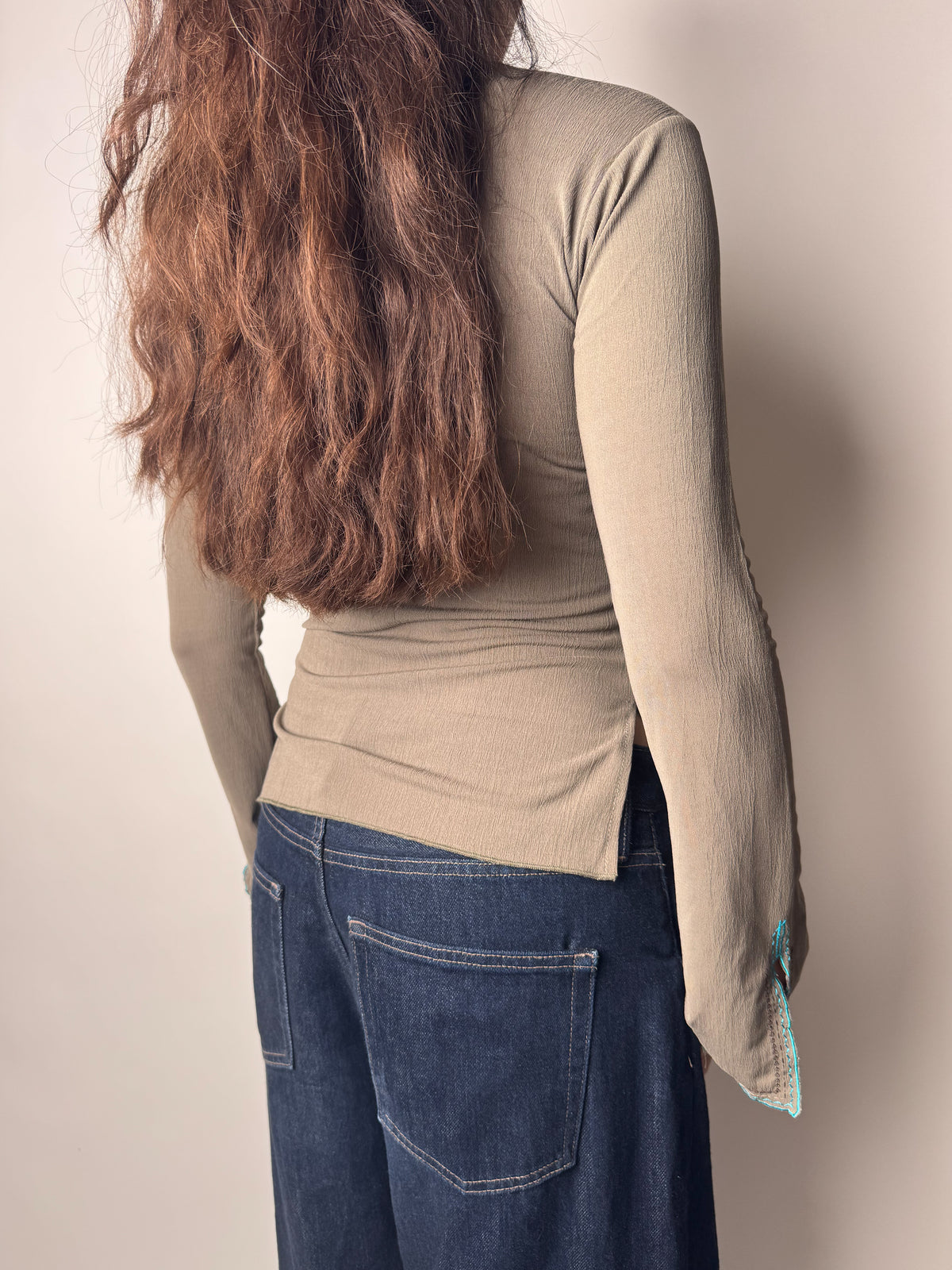 חולצה בשילוב רקמה (M)