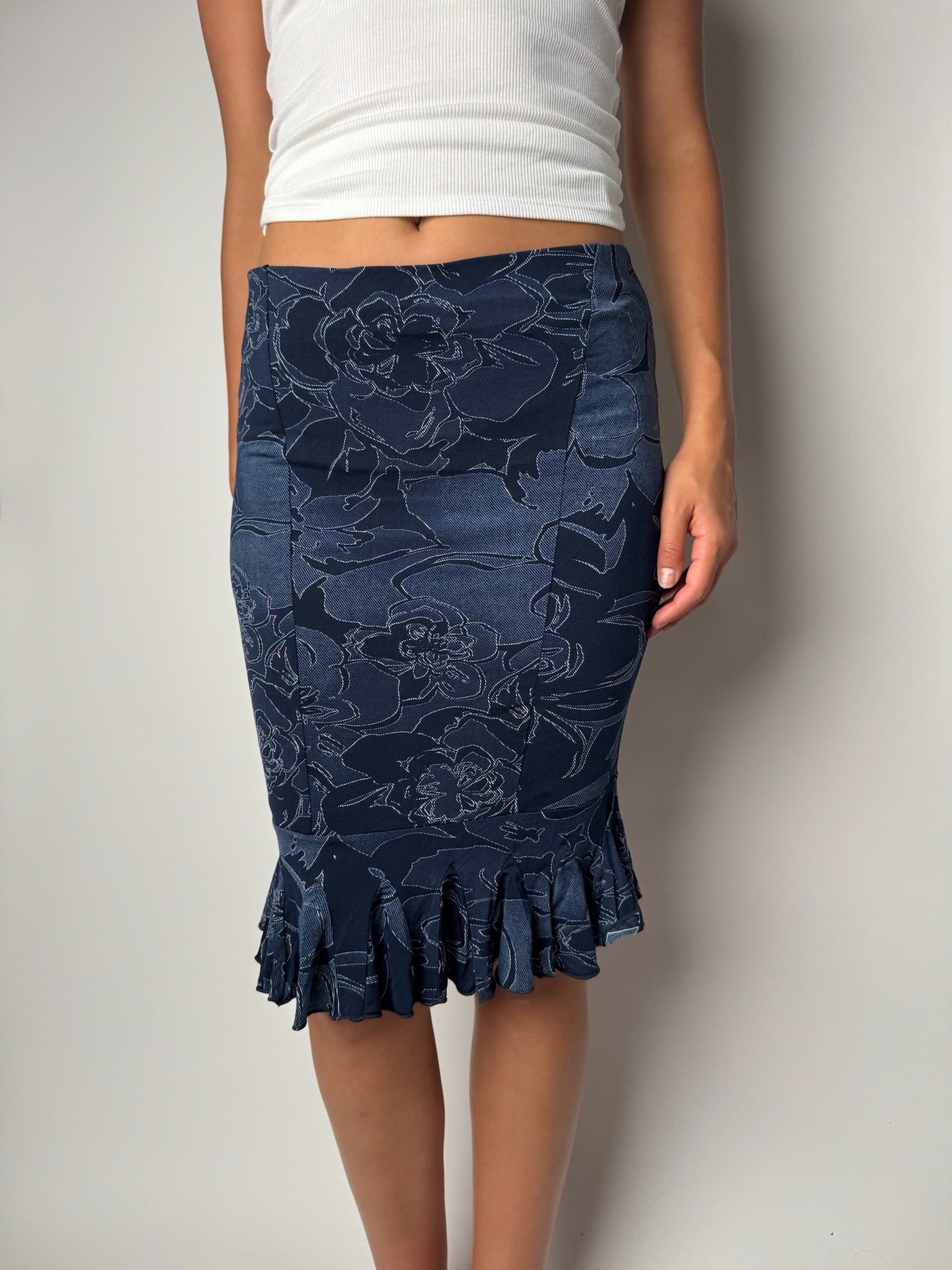 חצאית מידי בהדפס פרחוני (36-38)