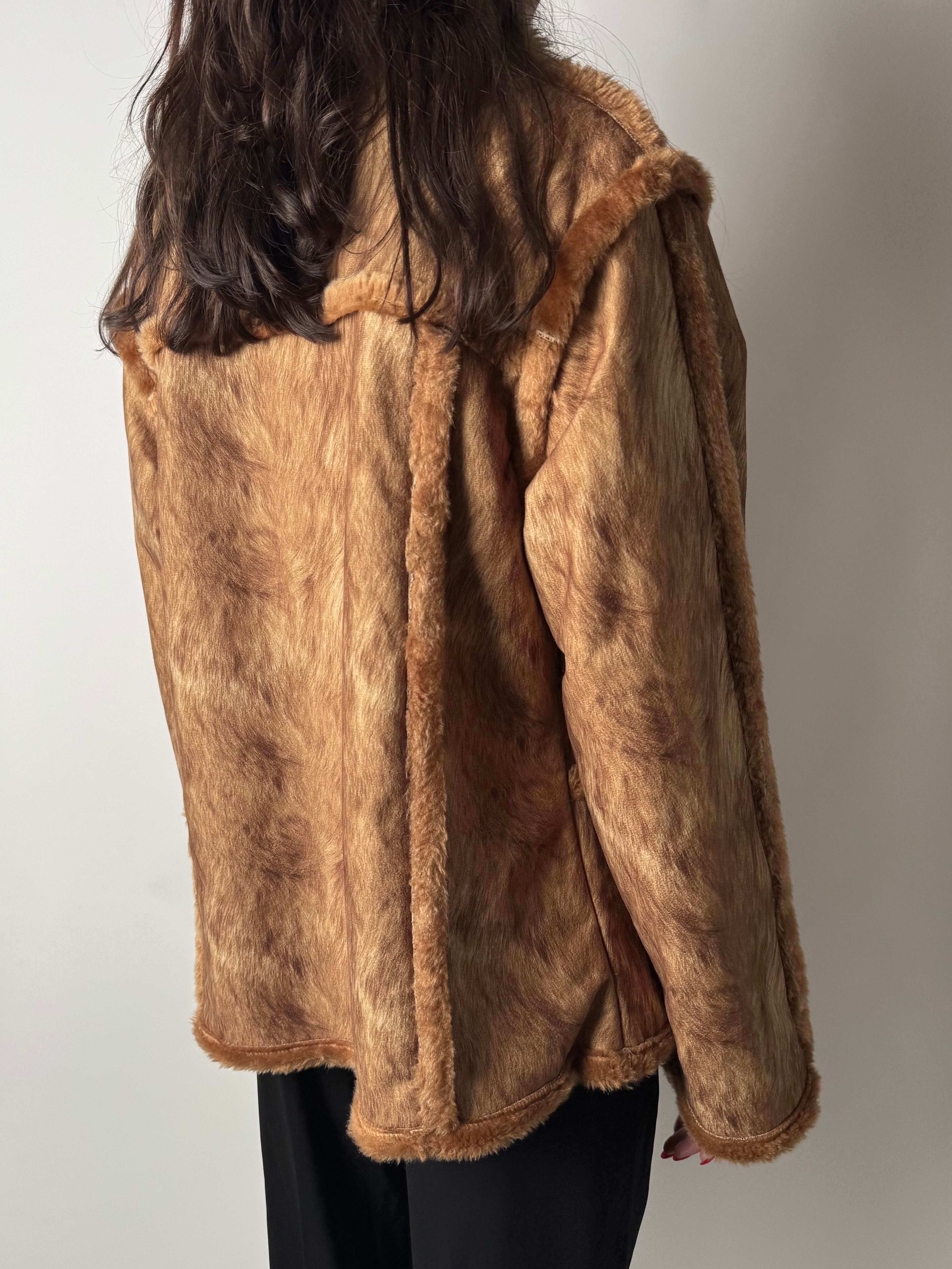 מעיל בשילוב פרווה (M-L)