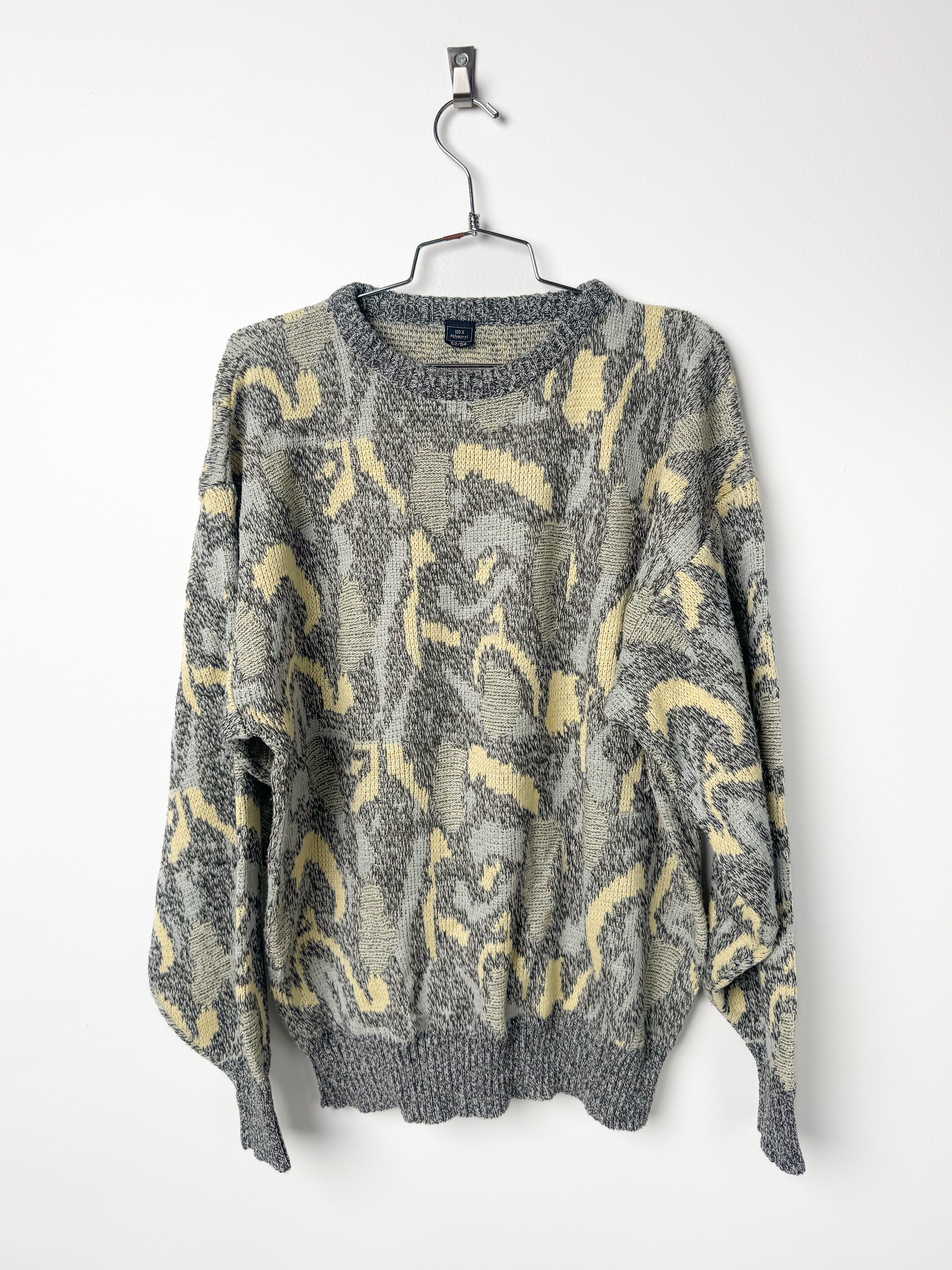 (M-L) סריג עם דוגמה גיאומטרית