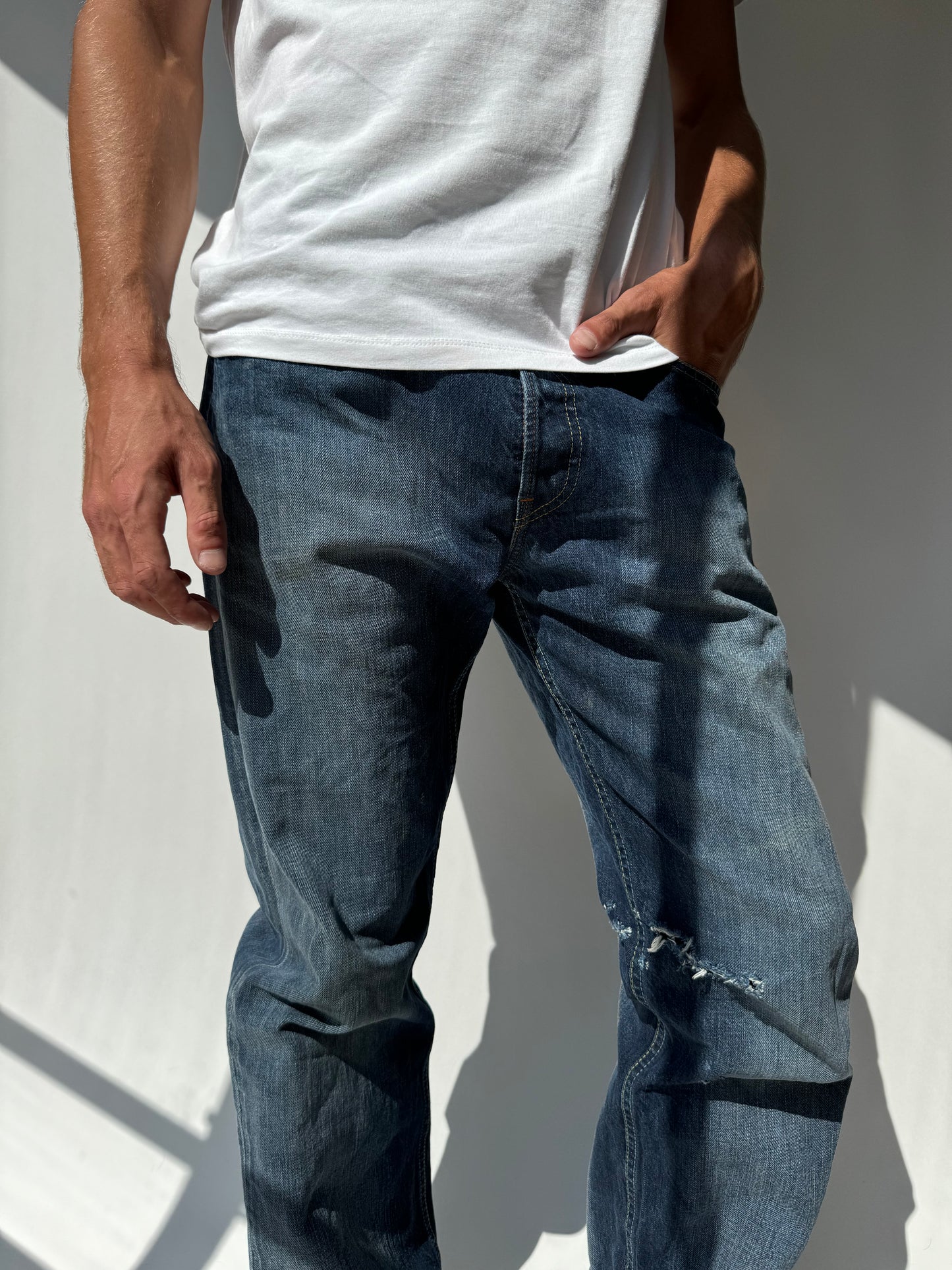 ג׳ינס כהה 501 Levi's (42)