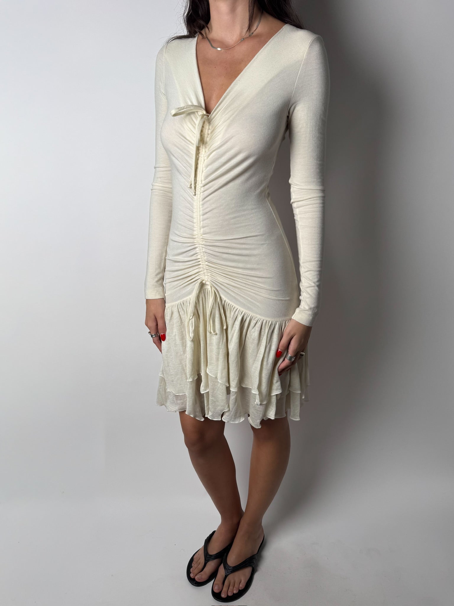 שמלת מידי בצבע שמנת (S-M)