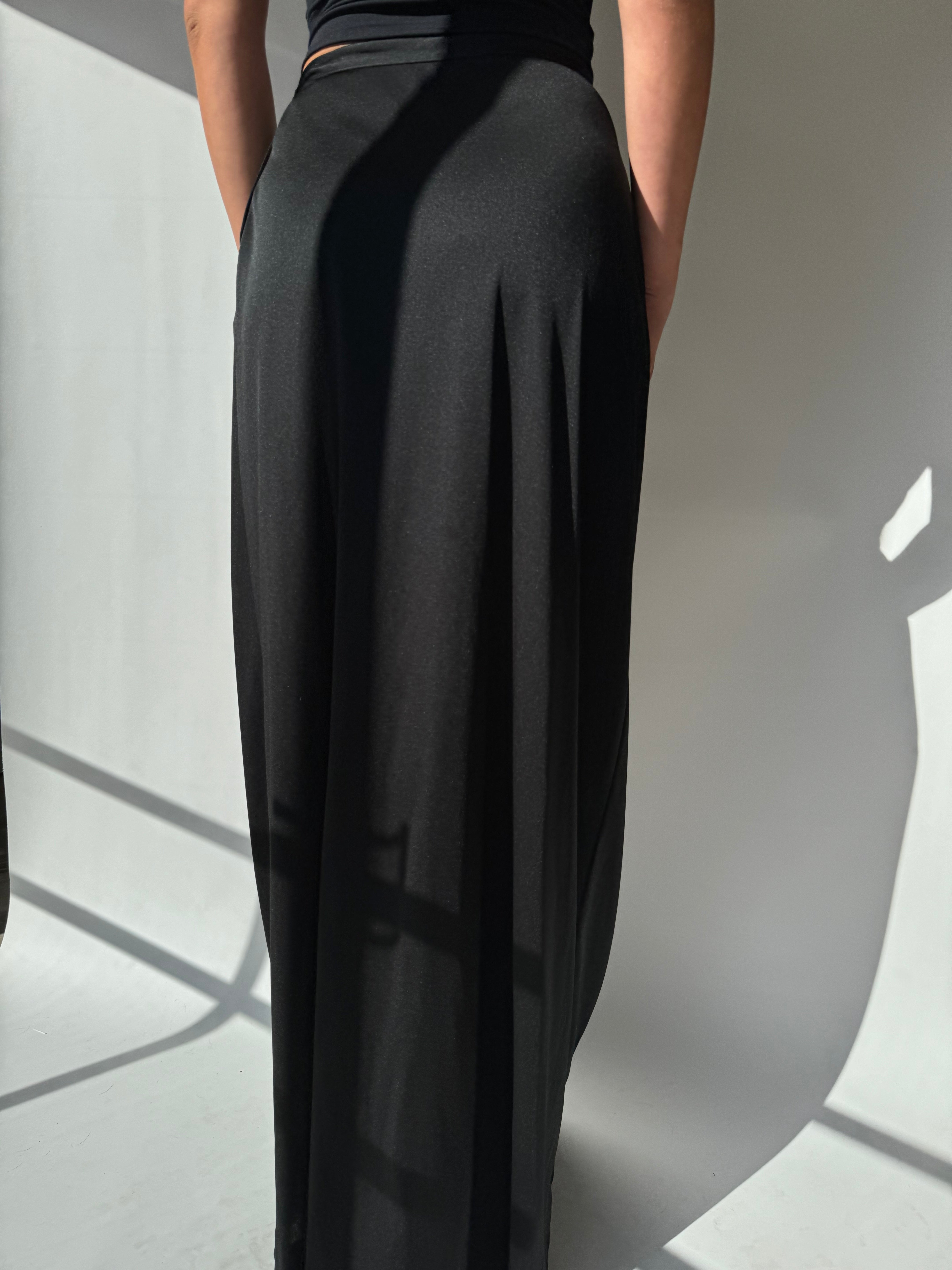 חצאית מקסי שחורה (38)