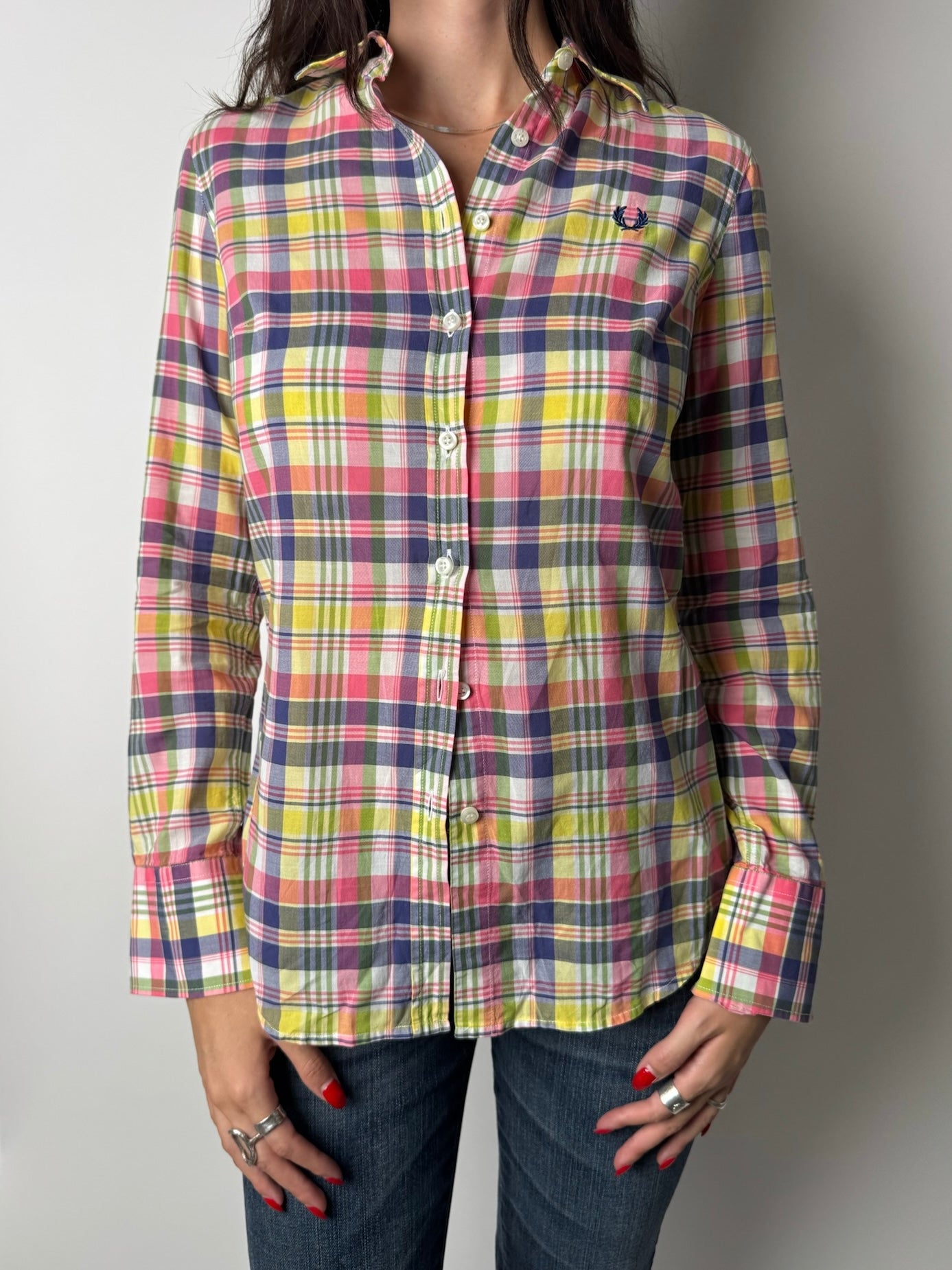 חולצת משבצות מכופתרת FRED PERRY (S)