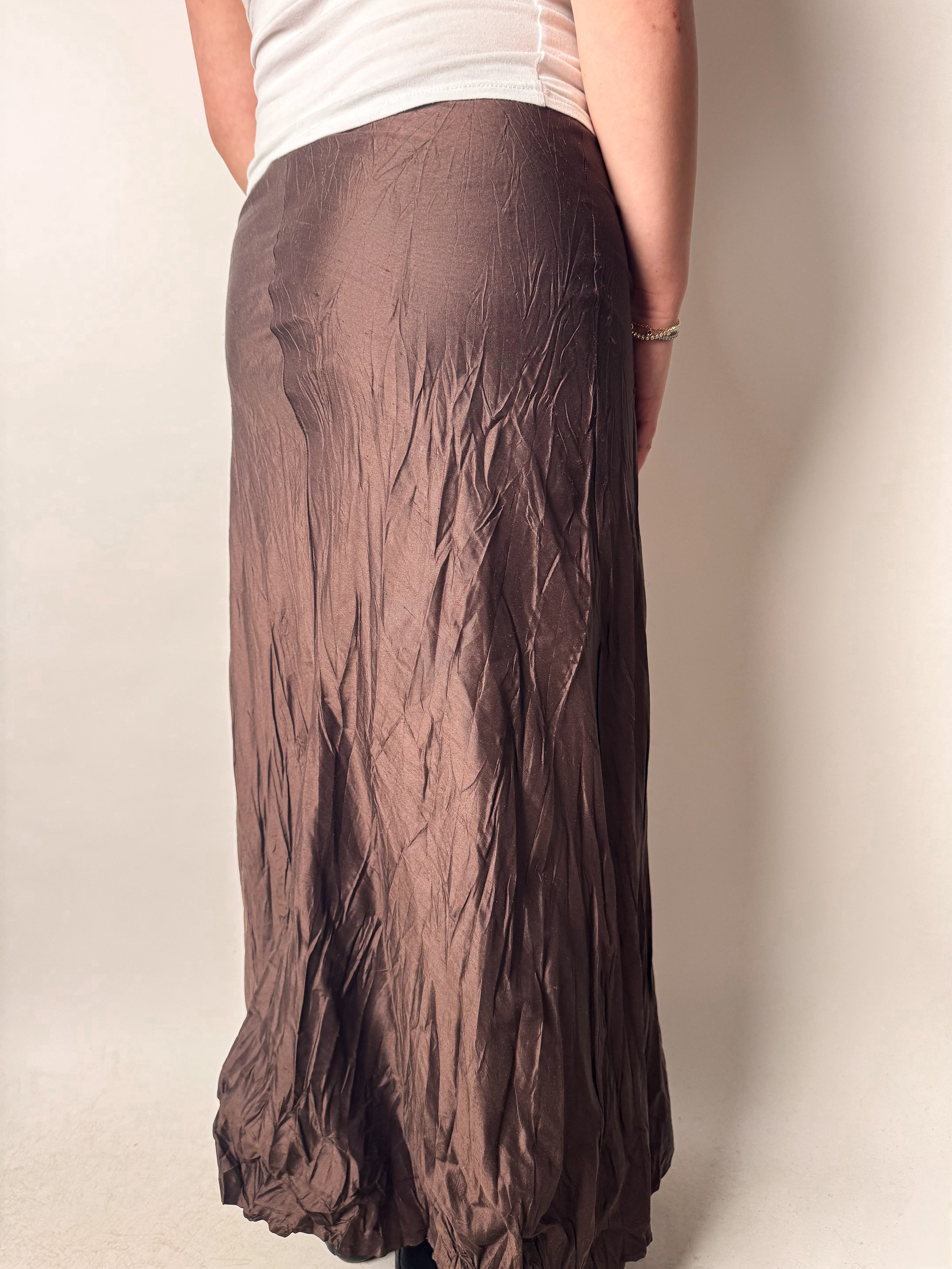 חצאית משי קפלים חומה (40)