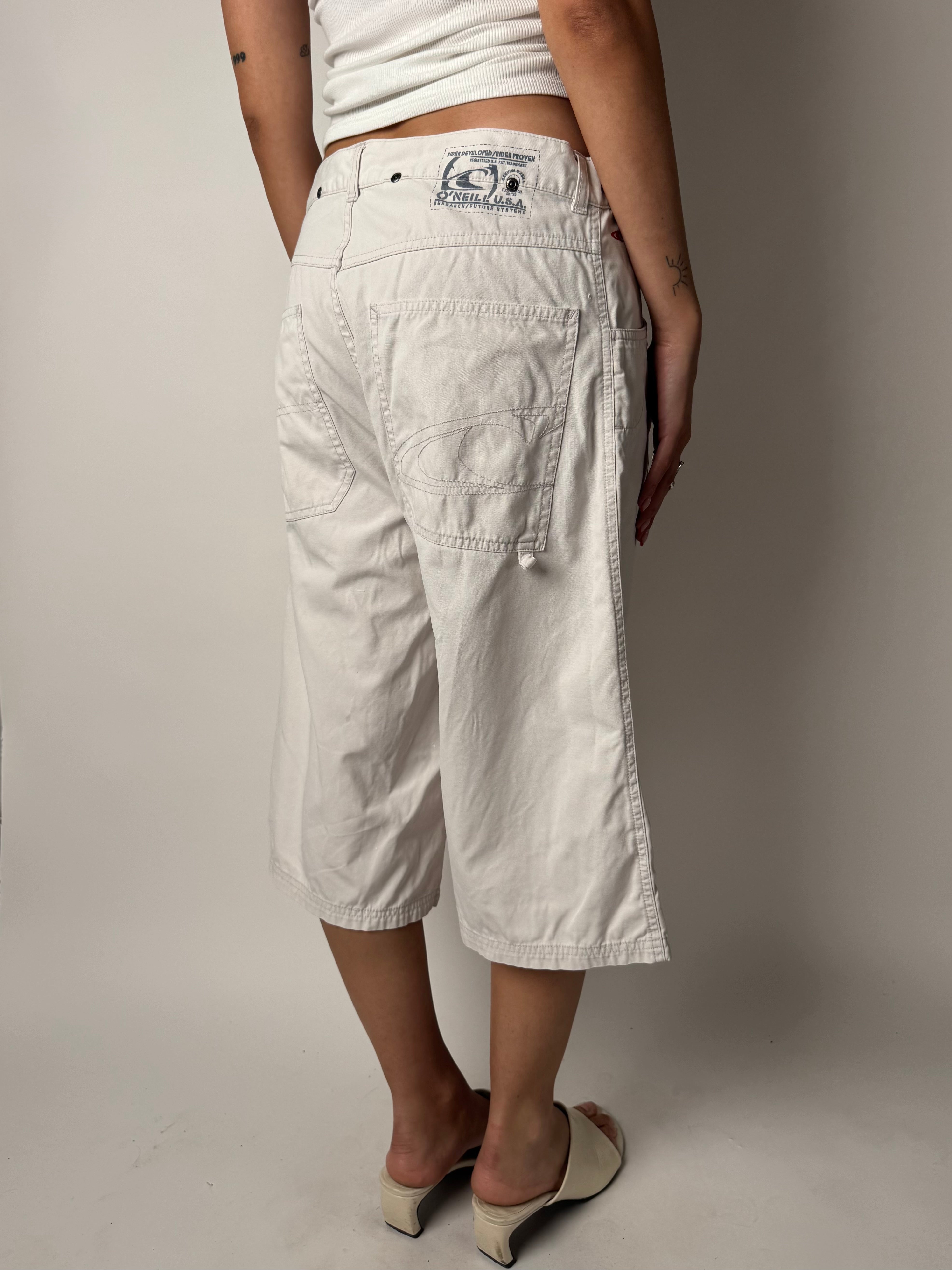 מכנסי 3/4 בגזרה רחבה O'neill (36-38)